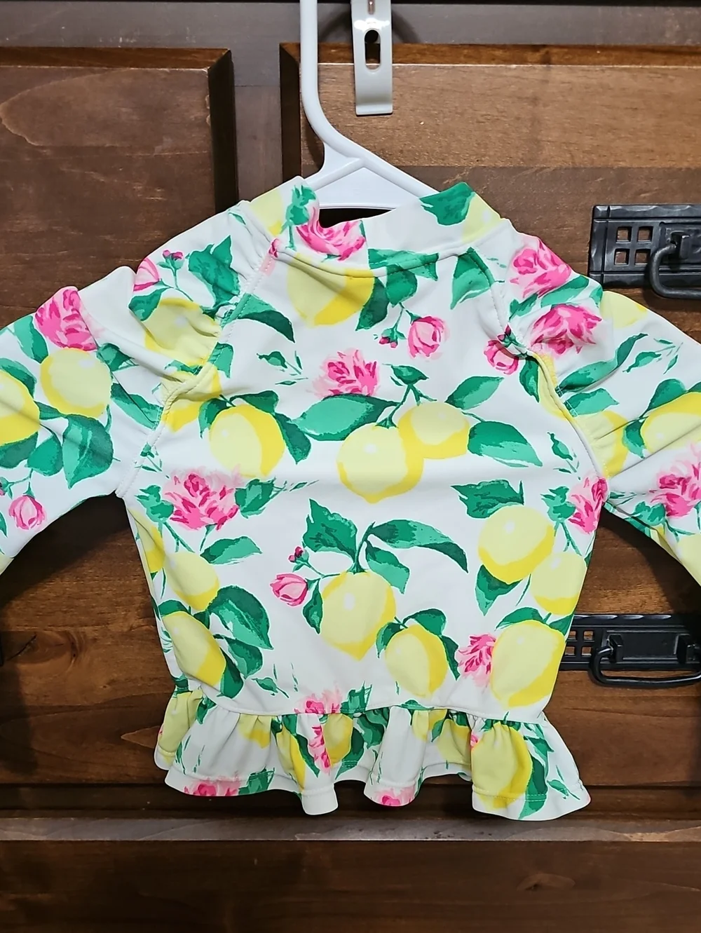Tea Collection Swim Top Rash Guard - Picture 8 of 9
